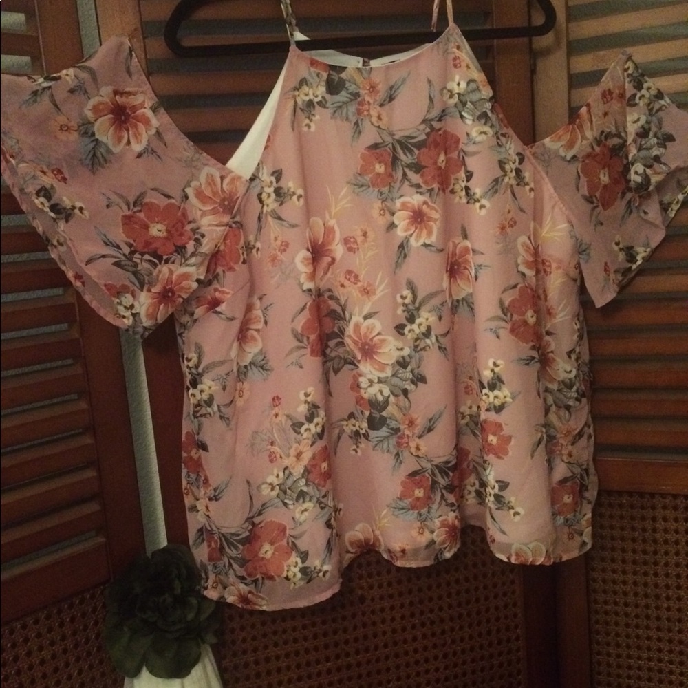 Charlotte Russe Off Shoulder Top 3X